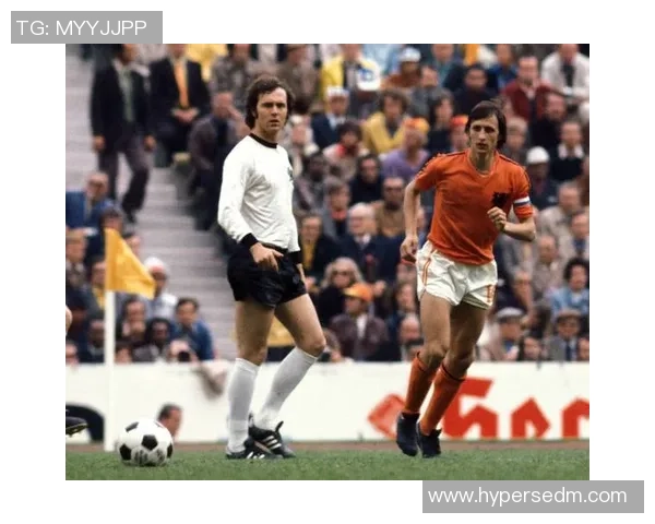 足球场上独一无二的球星：他如何成为时代的象征与传奇人物